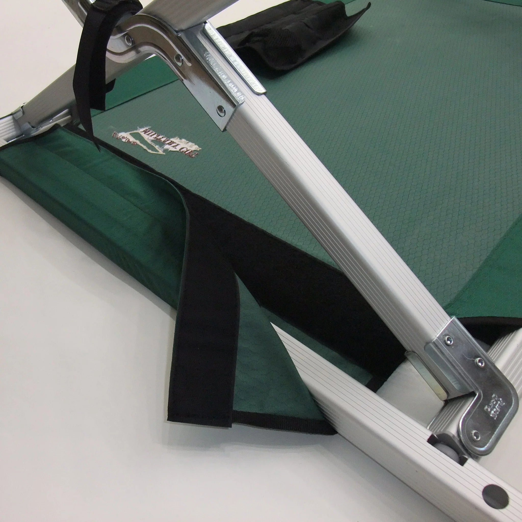 Maine Military Cot HD – Heavy-Duty Full-Size Aluminum Cot with 375 lb Capacity