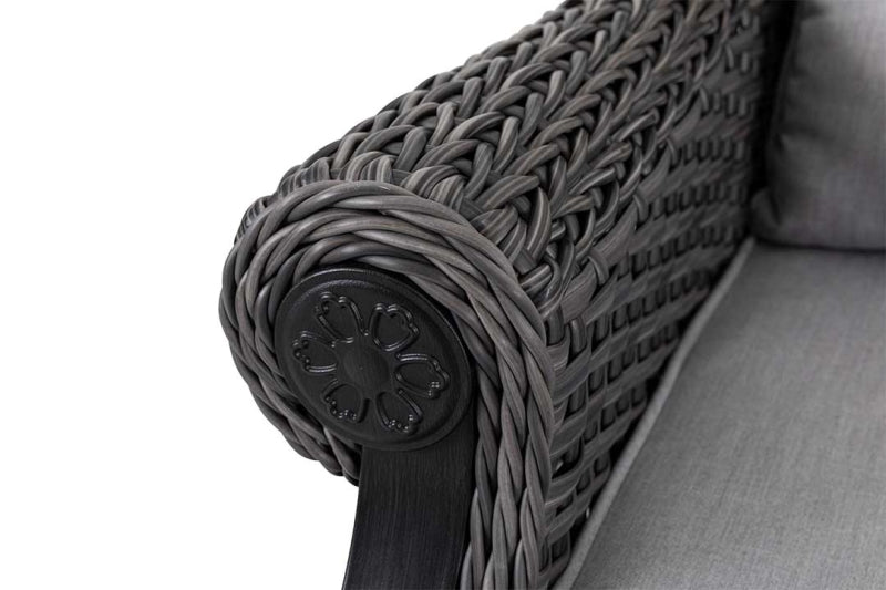 Lassen wicker living room set: 1 three-seater sofa and 2 swivel rocking chairs